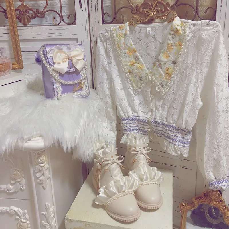 Туфли-Лолиты женские с заклепками милая обувь на толстом каблуке короткие