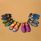 Кроссовки мужскиеженские, летние, разноцветные, в полоску