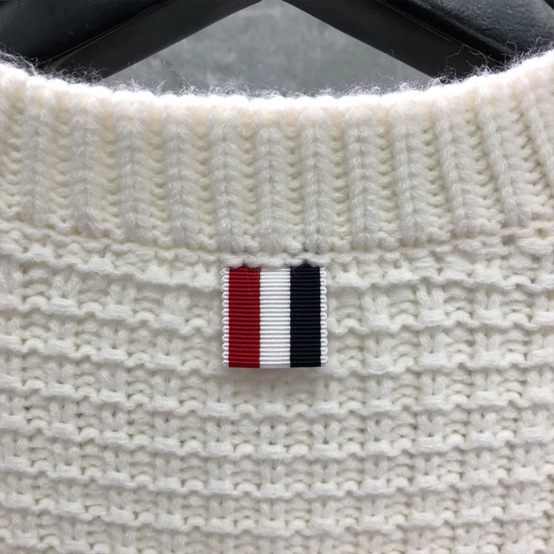 

2021 TB Fashion Brand Sweaters Men Women Loose O-Neck Pullovers Clothing Striped Wool Cotton Thick Winter Casual Coat