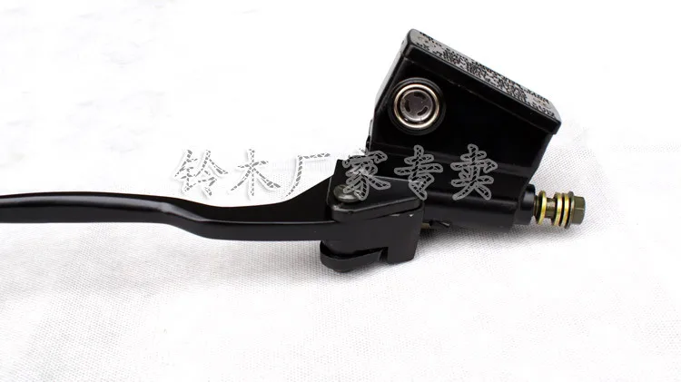 

For Suzuki wholesale Parts GN250 front brake pump on the brake boutique BH