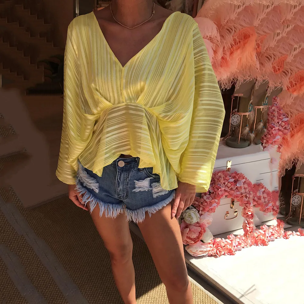 

2021 New Women Sexy V-neck Long-sleeved Bat-sleeved Chiffon Shirt All-match Spring And Autumn Tops For Women