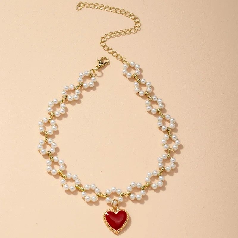 

Pearl Chain Necklace Women Collar Creative Hollow Pearl Flower Jewelry Fashion Simple Love Necklace Retro Pearl Inlaid Necklace