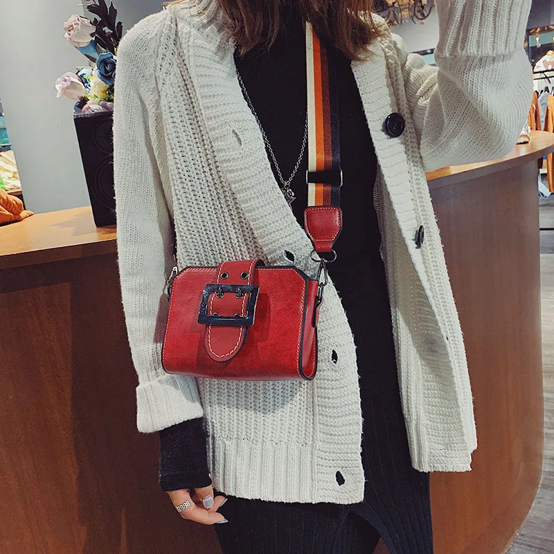 Маленькая квадратная сумка трендовая дикая одиночная винтажная на плечо женская