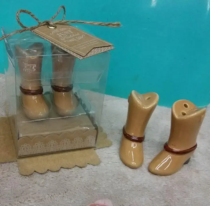 

100pcs(50sets)/LOT Just Hitched Ceramic Cowboy Boot Salt and Pepper Shaker for Wedding small Gifts for guest SN1395
