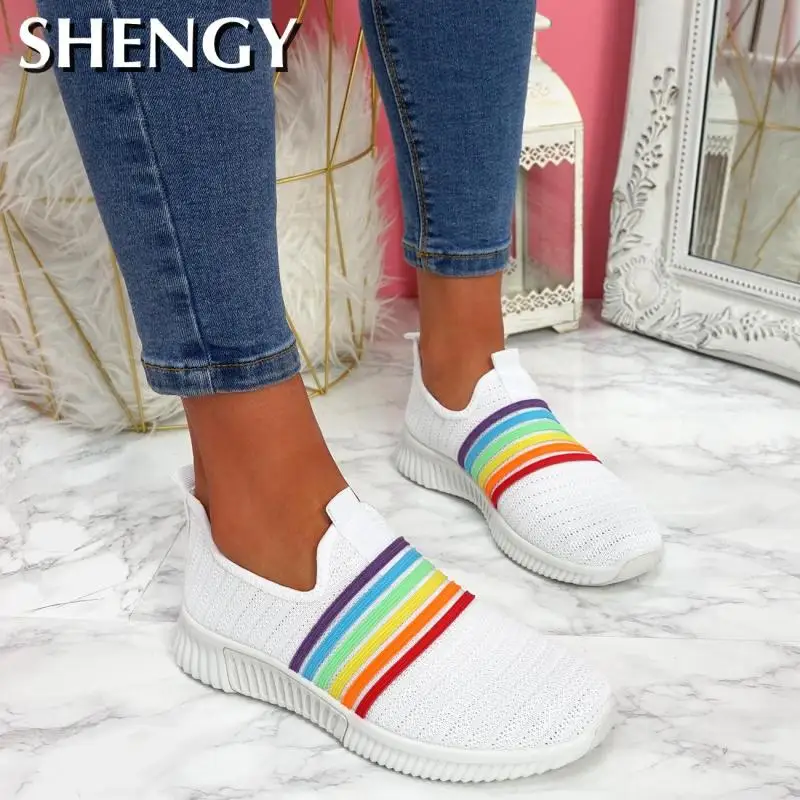 Кроссовки женские радужные модные сандалии на плоской подошве повседневная