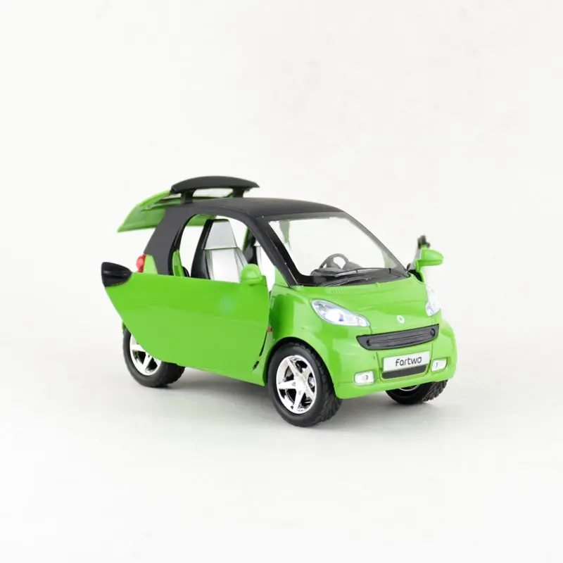 Масштаб 1:32/модель под давлением/Smart Fortwo внедорожник спортивный автомобиль/звук и