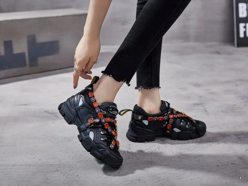 

2020 Spring/Autumn Chunky Sneakers Women Mesh Crystal Chain Platform Sneaker High Quality Famous Brand Fashion Casual Dad Shoes