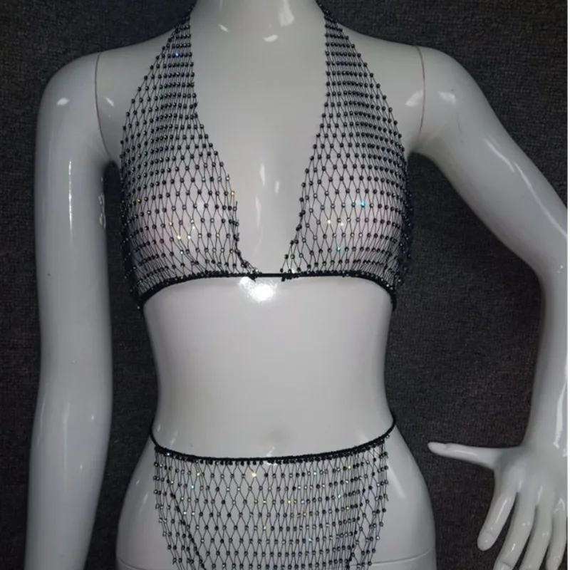 Комплект женский трикотажный из топа и штанов с V-образным вырезом сеткой |