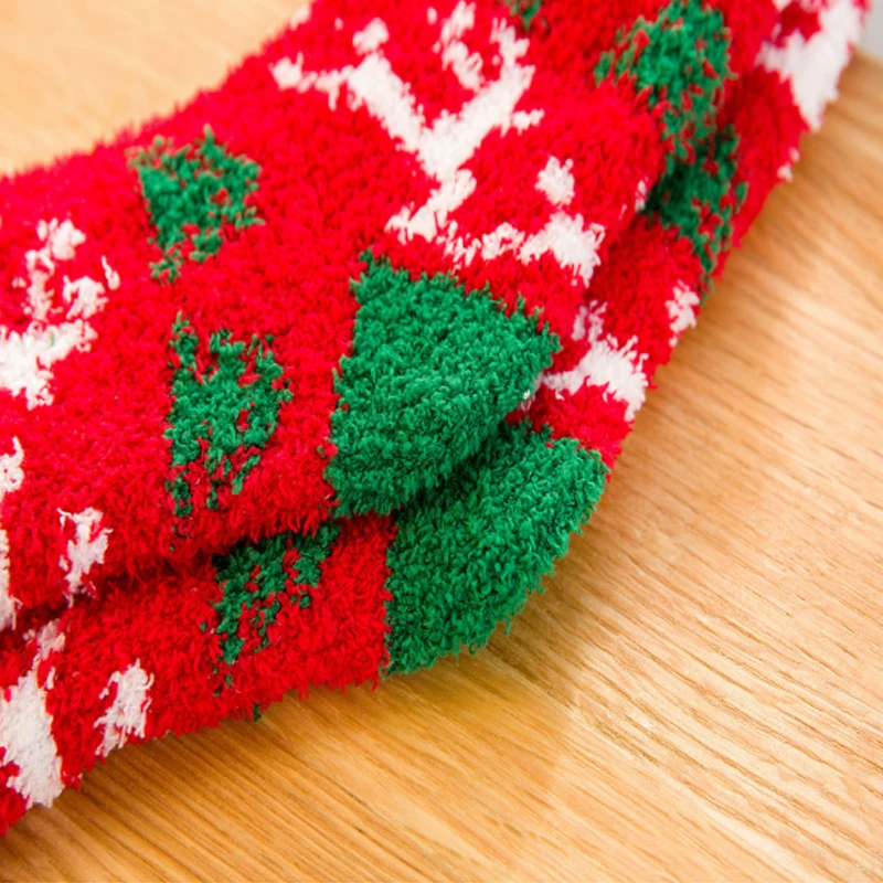 

1Pair New Stripe Lady Floor Socks Gift Socks Coral Velvet Christmas Tree Winter Warm Christmas Women Soft Bed Socks