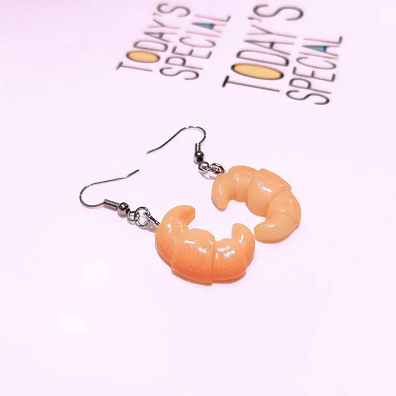 

Креативные трендовые мини-серьги круассаны для женщин и мужчин, модные милые модные повседневные украшения для вечеринок, подарки