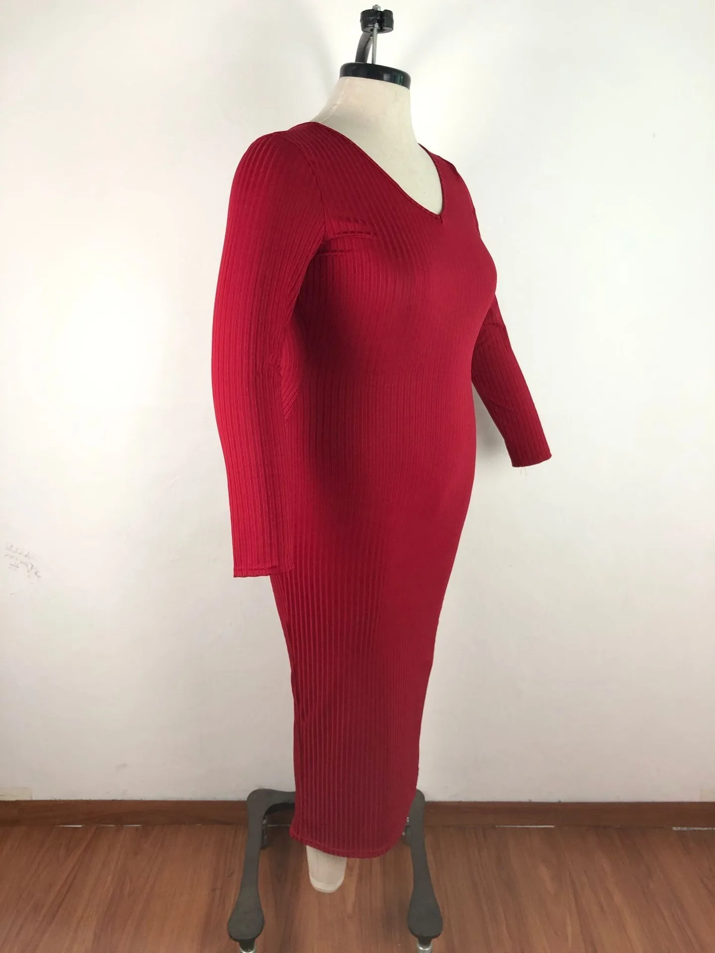 Облегающее длинное платье макси размера плюс XL~ 6XL с v-образным вырезом и длинным рукавом, вязаное осенне-зимнее платье, Элегантное повседневное платье для женщин
