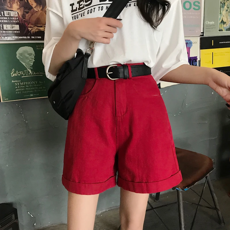 Женские шорты с высокой талией хлопковые красного цвета боковыми карманами