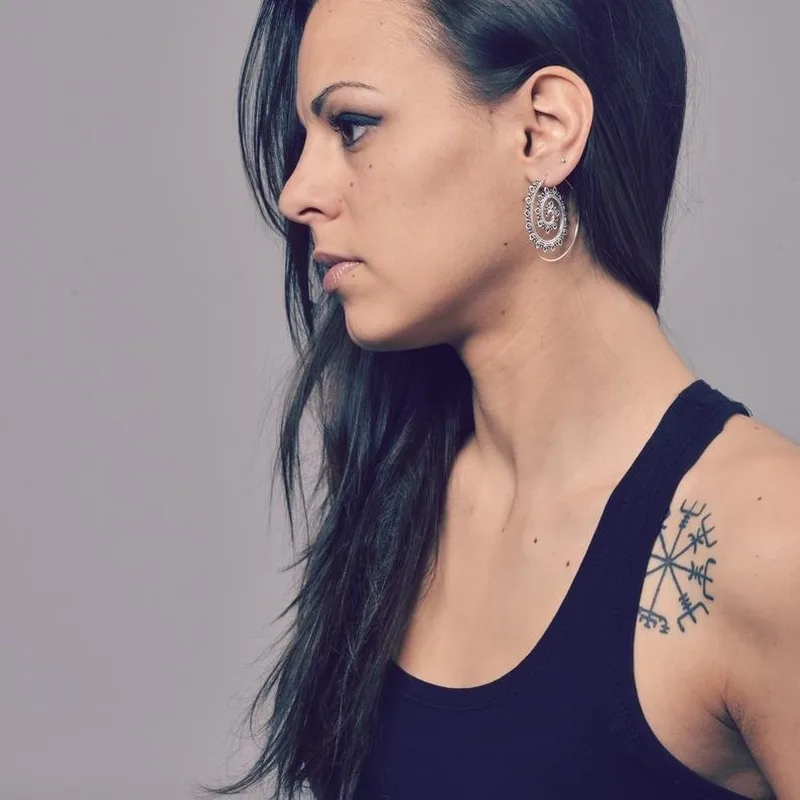 Серьги-гвоздики для пирсинга из нержавеющей стали в форме листьев лотоса |