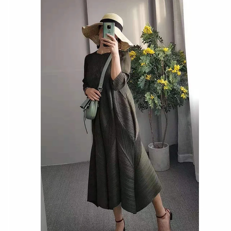 Женское плиссированное платье с большими цветами новое однотонное элегантное