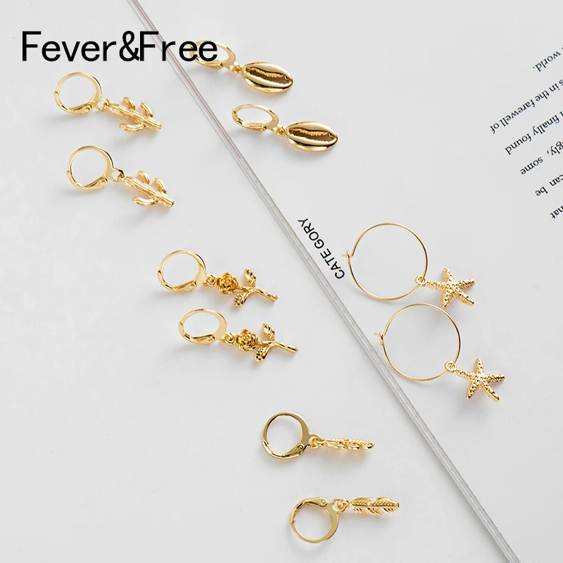 Женские серьги кольца без лихорадки золотистые с подвесками в виде листьев и