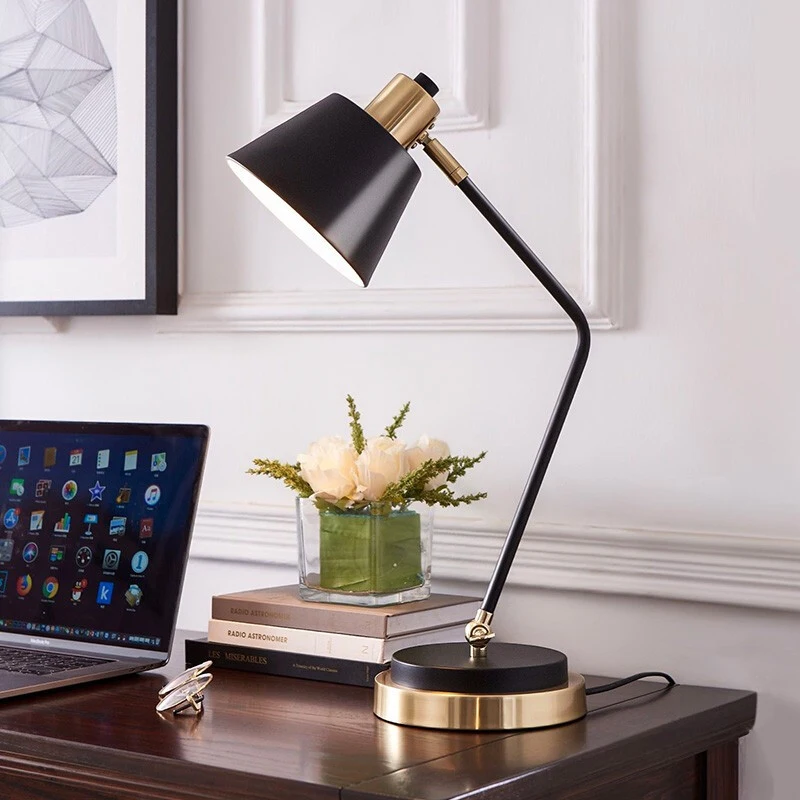 Современная Минималистичная Творческая настольная лампа модная гостиная для