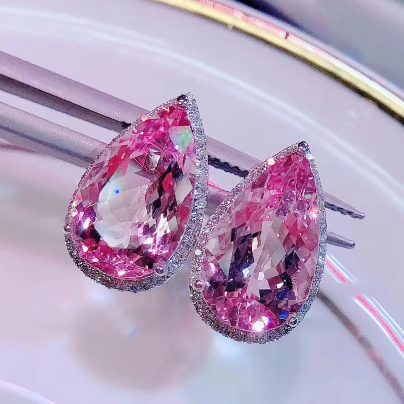 

Серьги-гвоздики женские из серебра с сапфиром