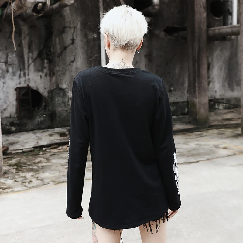 Женская футболка в стиле хип-хоп черная с длинным рукавом и принтом | одежда