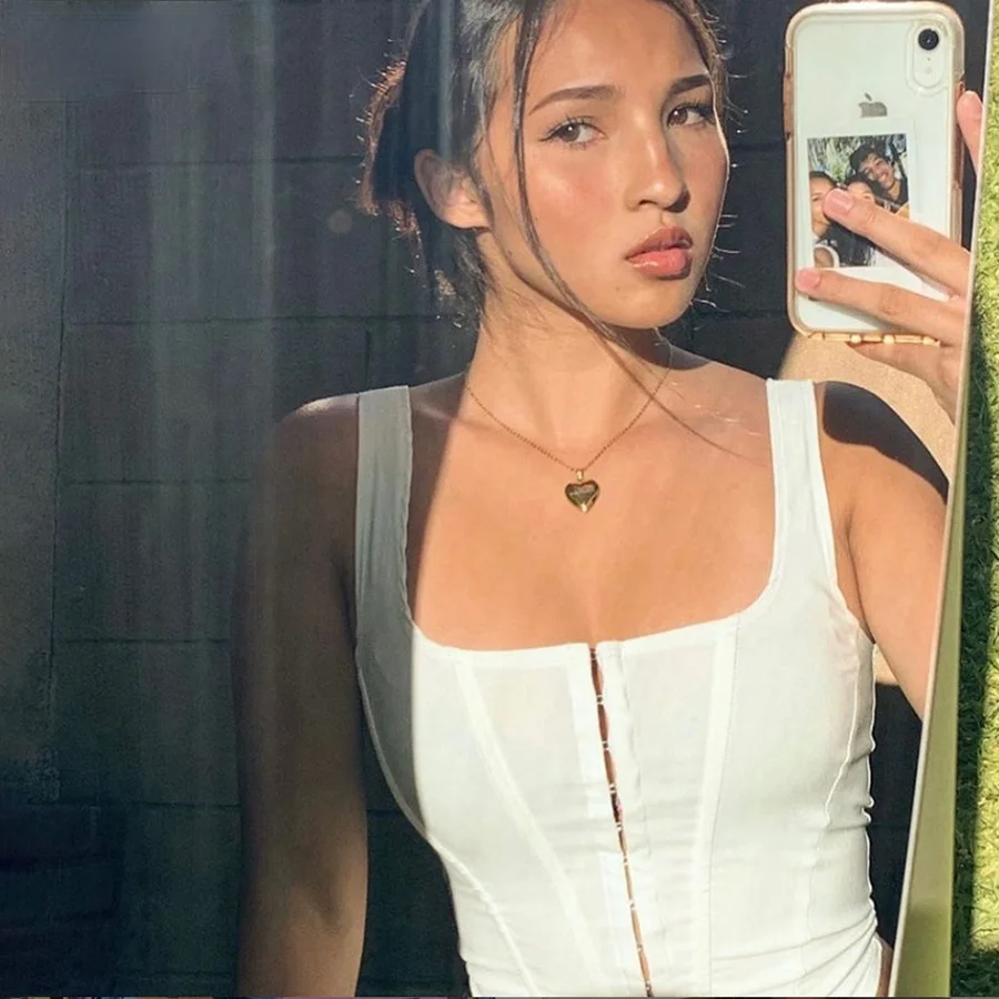 

Macheda Solid Fashionable Sexy Slim Vest Cropped Top Women Casual Sleeveless Streetwear Lady White Black Tank Top 2021 New