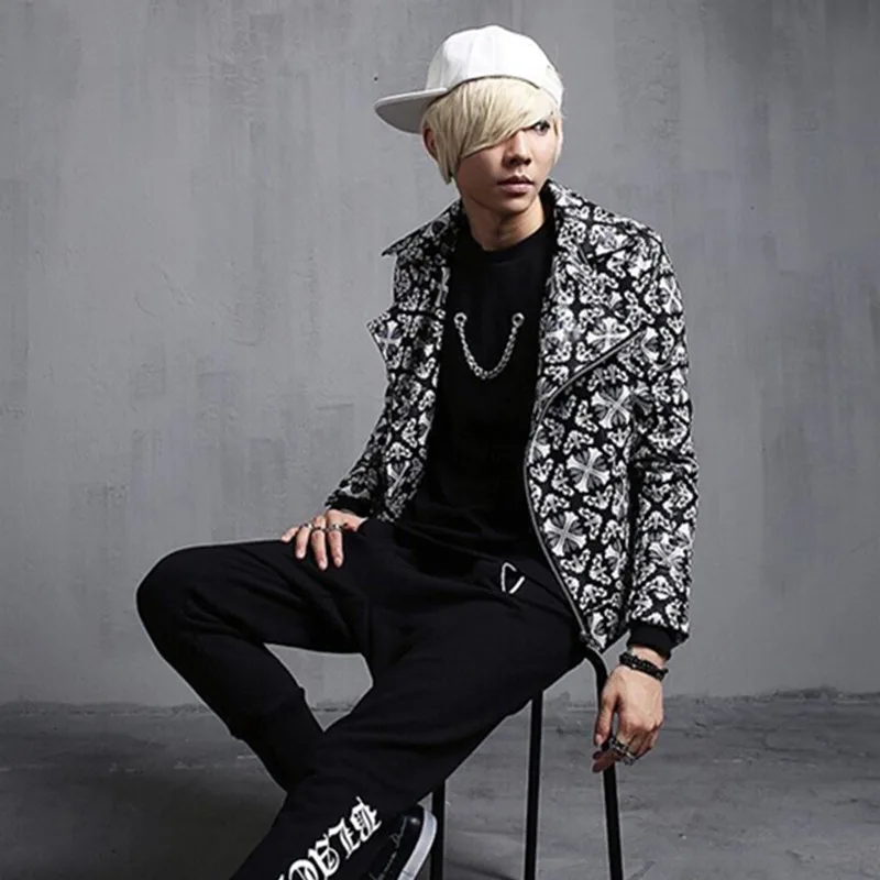 

Nightclubs Barsman Hair Stylist Personality Alternative Black and White Plaid Jacket DJ Singers Stage Leather Clothing PU Jacket