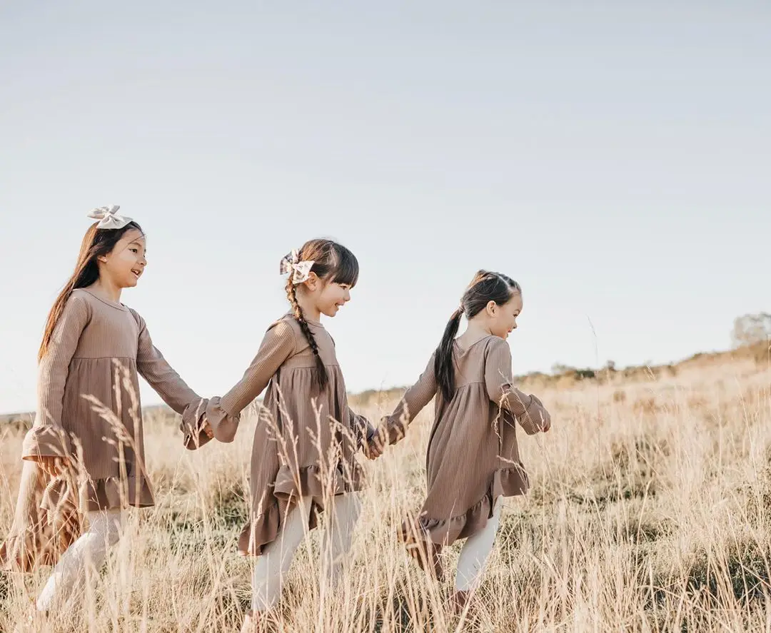 Платье принцессы для маленьких девочек осеннее вязаное однотонное платье-пачка