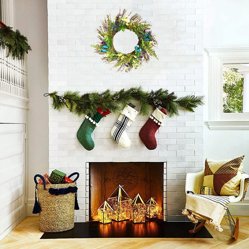 

Spring Door Wreath, Decorative Summer Daisy Wreath with Butterfly and Green Leaves for Front Door Wall Wedding Decor