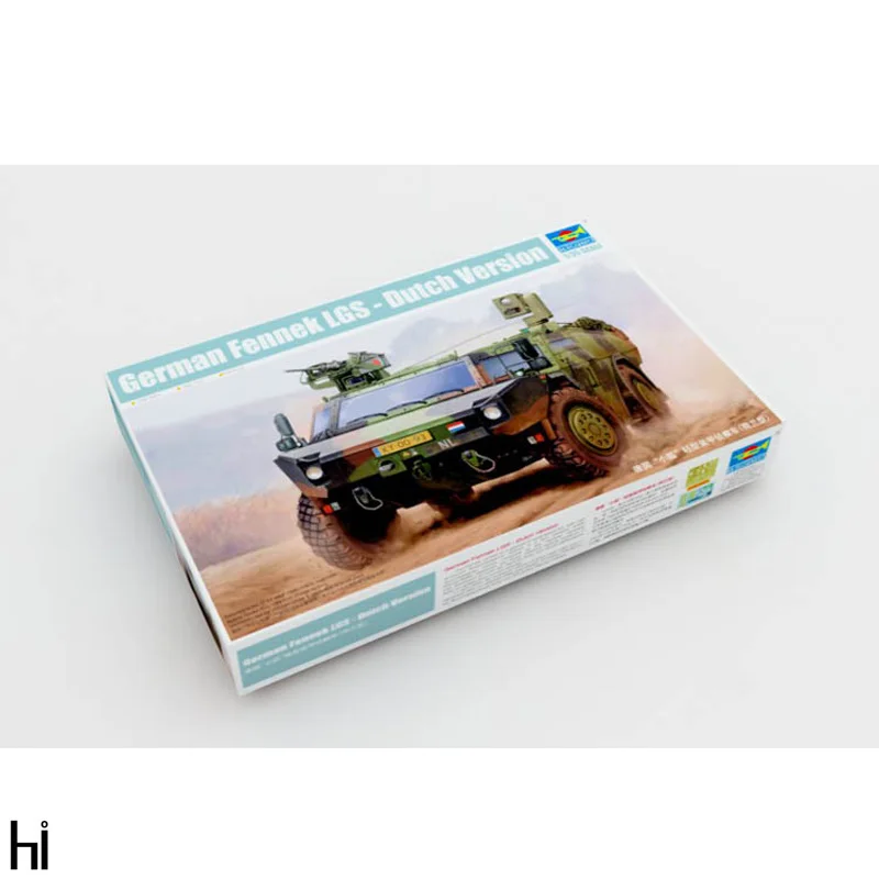 

Trumpeter 05533 1/35 German Fennek LGS Dutch Version Armored Reconnaissance Vehicle Car Military Assembly Model Building Kit