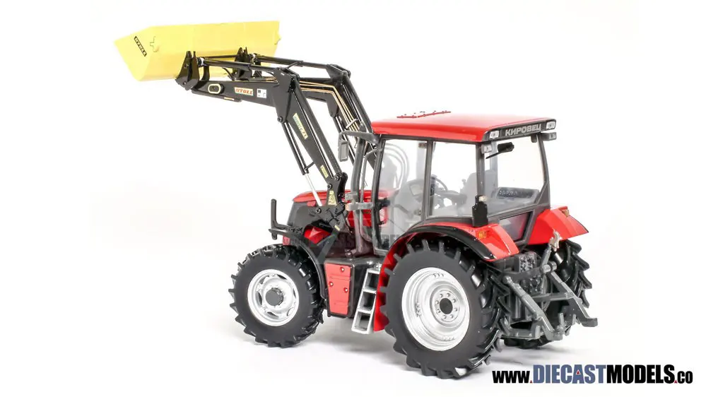 UH 1:32 Кировец ATM 3180 с передней погрузчиком Трактор Металлическая литая модель игрушечных автомобилей для детей Мальчик игрушки.