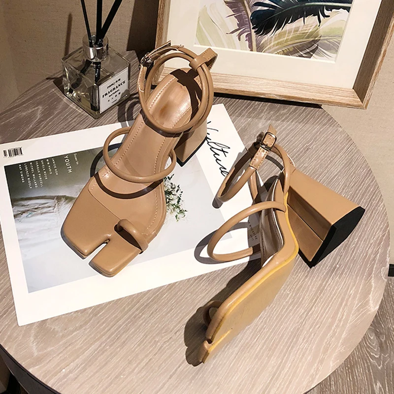 2021 New Women Pumps Fashion Thick High Heels Sandals Shoes Woman Thin Belt Open Toe Heels Flip Flops Pumps Ladies Casual Heels