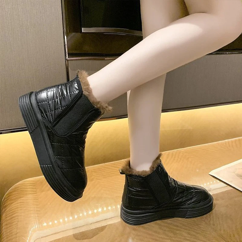 Short Tube Snow Boots Women's Winter Leisure Korean Version Plus Velvet Thick Martin Boots Warm Trend Cotton Shoes Women