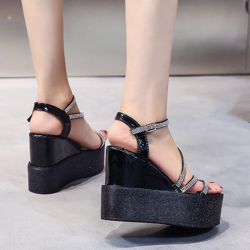 Rimocy/блестящие женские сандалии на платформе с украшением в виде кристаллов