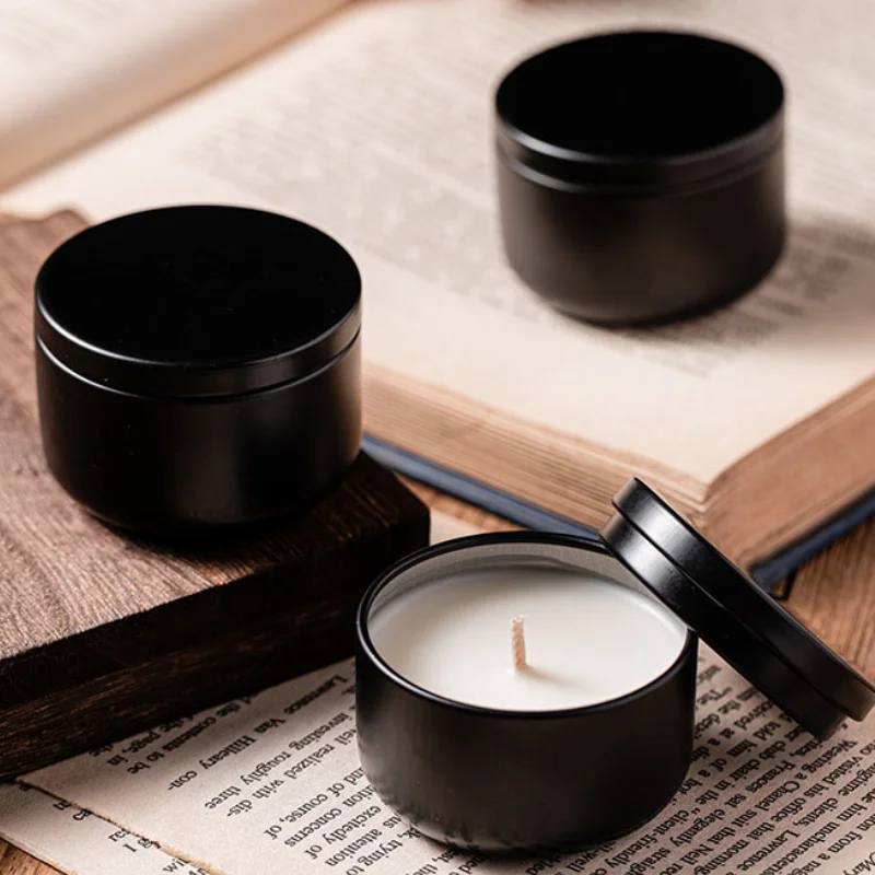 

Handmade Scented Candle Natural Oil Aromatherapy Soy Wax Candles Smokeless Mini Essential Candles Jars with Lid Wholesale