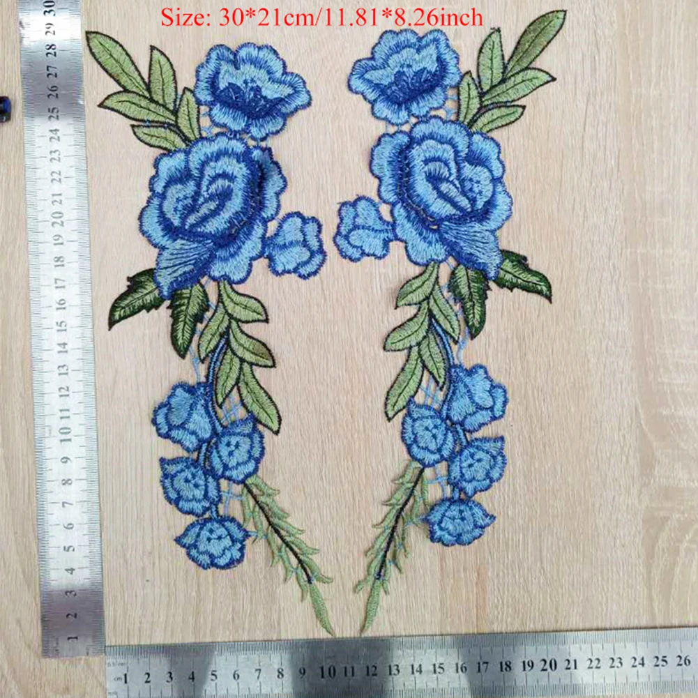 

2pcs/Set Fashion Red Roses Flowers Embroidery Sew On Patches Sewn Applique Sew Badge Craft Embroidered DIY For Clothes Trousers