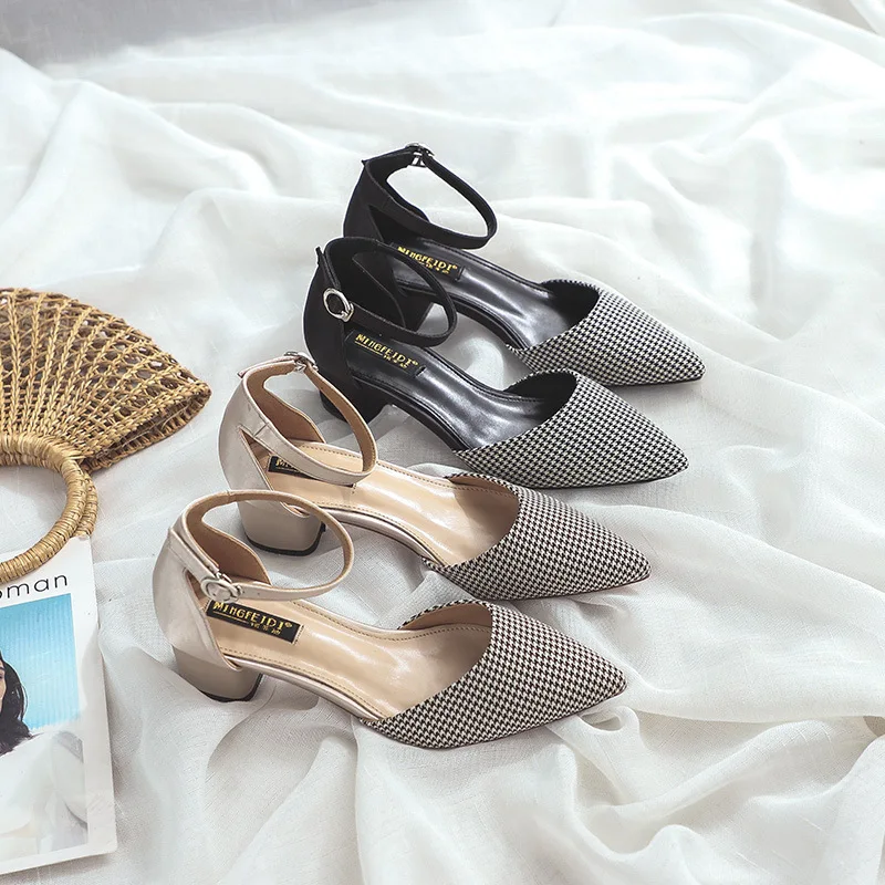 Босоножки с закрытым носком женские летние туфли на толстом каблуке феи каблуком