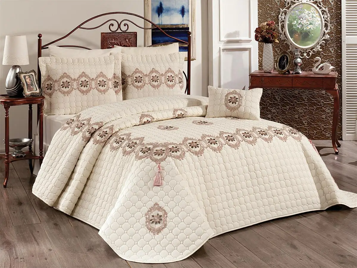 

Angel Double Bed Cover Cream Powder