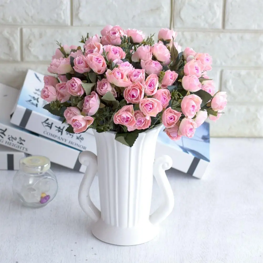 

1 Bouquet Artificial Flower Eco-friendly Anti-fade Plastic Simulation Rose Flower Decor for Wedding Party Home Decoration