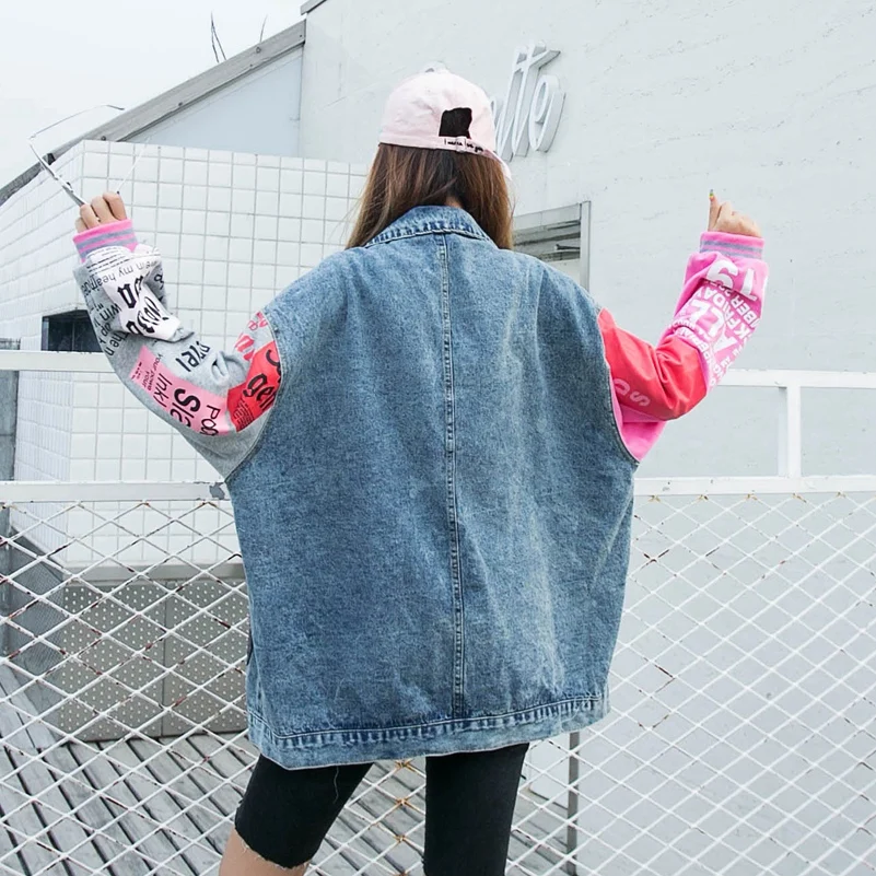 Женская джинсовая куртка с блестками свободная из денима мультяшным принтом 2021 |