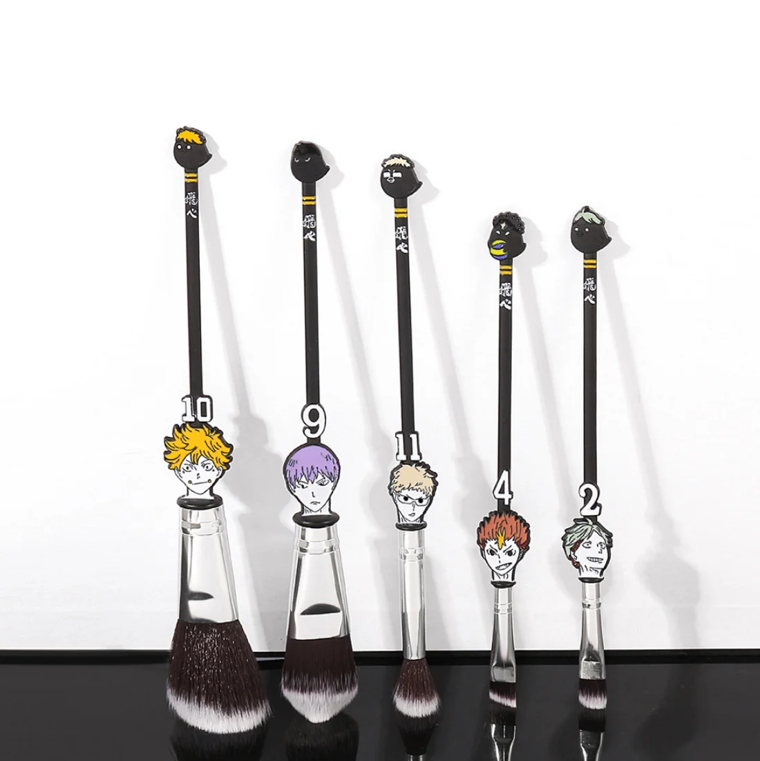 

5 Pcs Cartoon Makeup Brushes