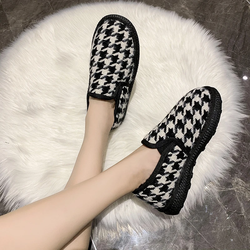 

Женские зимние ботинки, женская обувь 2021, роскошная Брендовая женская обувь, ботильоны на платформе, женские кожаные сапоги Челси на высоко...