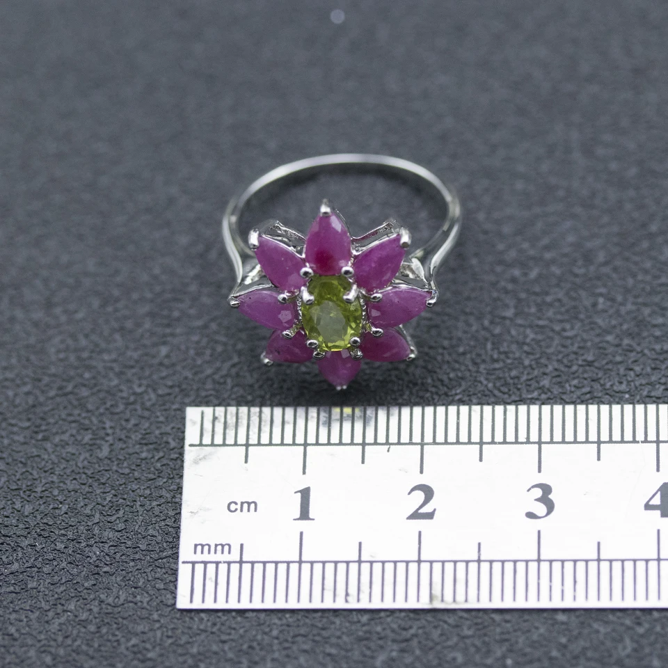 Кольцо с натуральным перидотом и рубином 4 5 карата | Украшения аксессуары