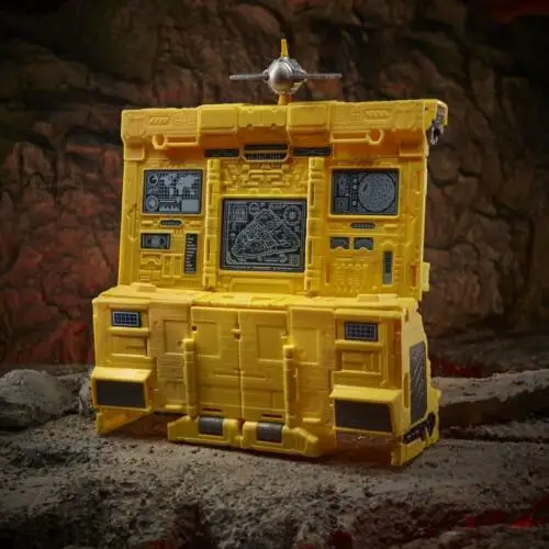 Готов! В наличии новая война для Cybertron: Kingdom WFC K30 Autobot Ark Бесплатная