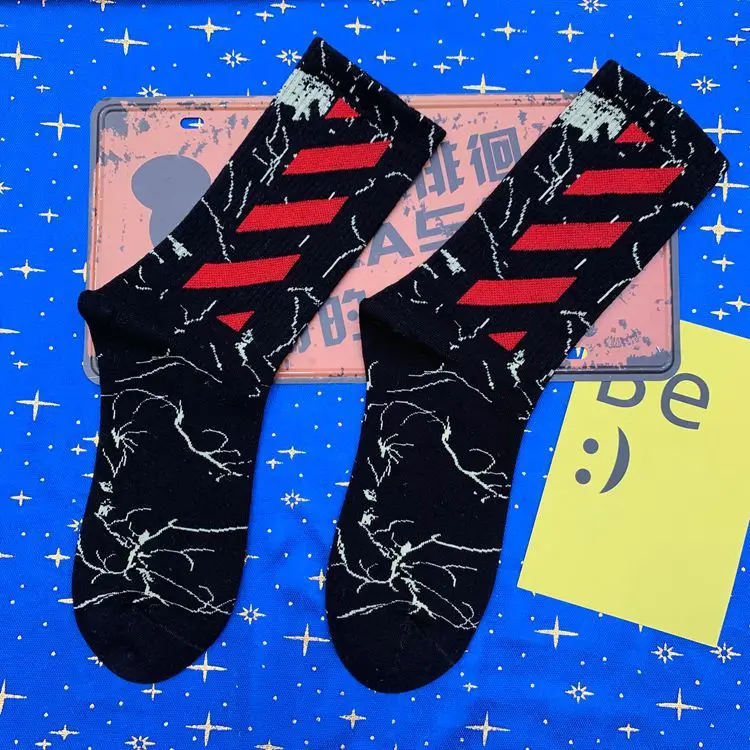 Black Red Slash Для взрослых, размер, носки до середины икры, средние хлопковые носки, косая полоска, полосы, мраморные зерна, мраморные мраморы, Fssure Rift, трещина, задняя косая часть, вперед, носки - Цвет: Black Red Slash