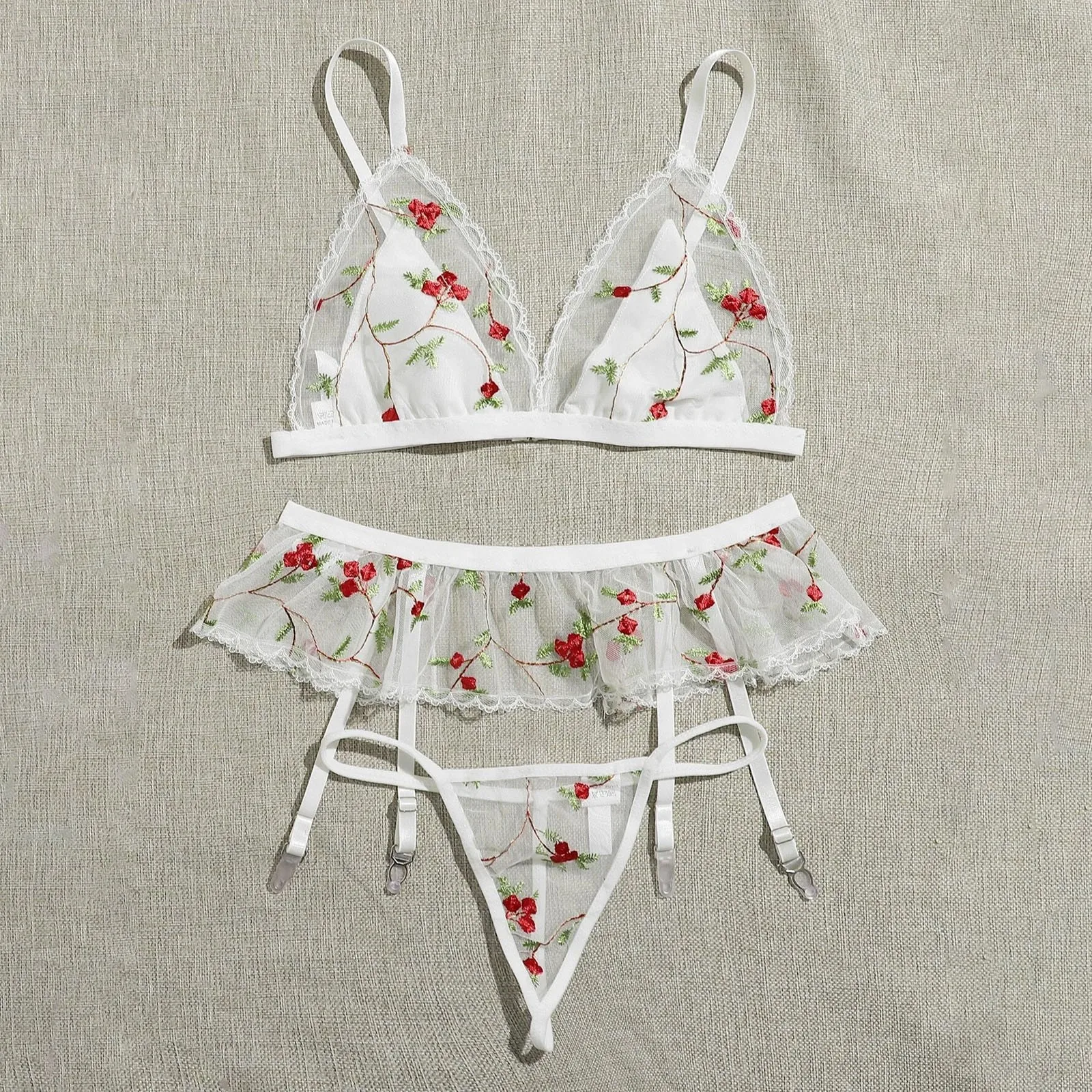 

3PCS Lace Embroidery Lingerie Set See Through Pajamas Set Women Lovely Pyjamas Set Bra G-string Underwear Set Soft Nightwear