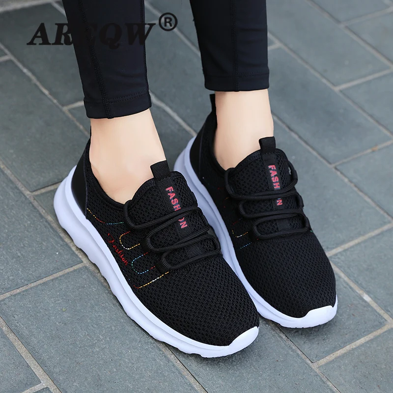 

2021 New Steel Toe Work Shoes Women Safety Anti-Smashing Lightweight Breathable Shoes Non-Slip Anti-static Construction Boots
