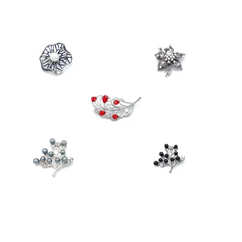 

PD BROOCH Creative Pearl Zircon Plant Retro Fashion Exquisite Corsage Jewelry Enamel Pins