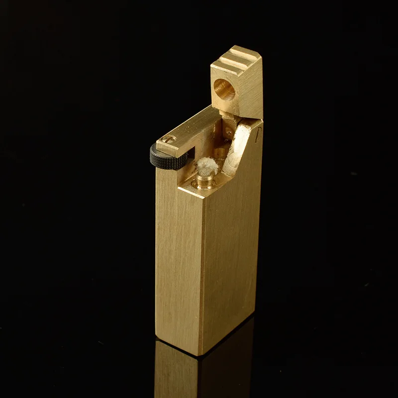 

Vintage Trenches Gasoline Copper Smoking Lighter Grinding Cigarette Kerosene Lighter Brass Collection Outdoor Military Lighter