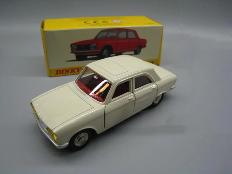 Коллекция игрушечных моделей автомобилей Dinky Toy 1/43 PEUGEOT 1428 седан литой под