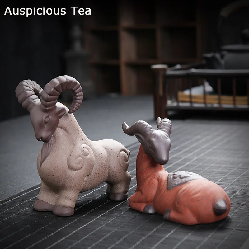 

Китайские украшения для чая ручной работы из фиолетовой глины, модель овцы, статуэтка, поделки из бутика, украшение для чайного столика, акс...