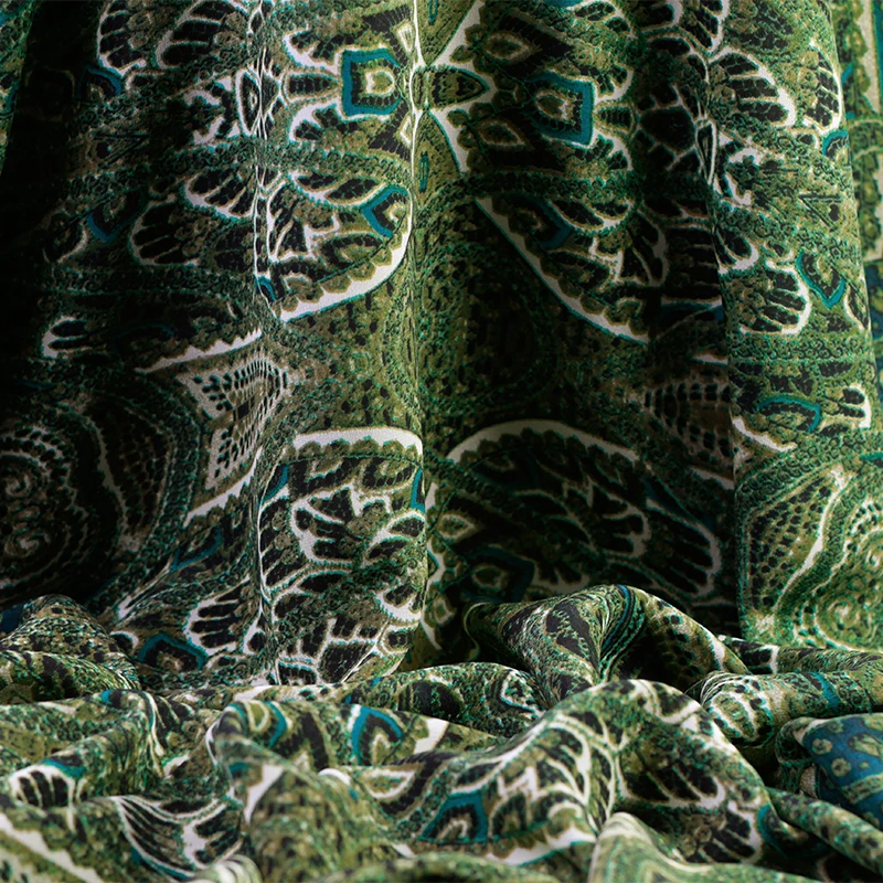 

114 cm wide leopard print silk fabric 12 mm crepe de chine silk fabric summer shirt dress crepe fabric wholesale silk cloth