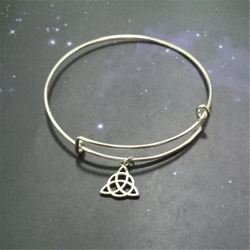 Маленький узел маленький браслет с тремя узелками новый возраст бохо Йога